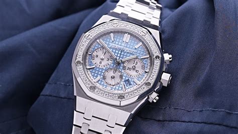 audemars piguet diamond cena|audemars piguet factory diamonds.